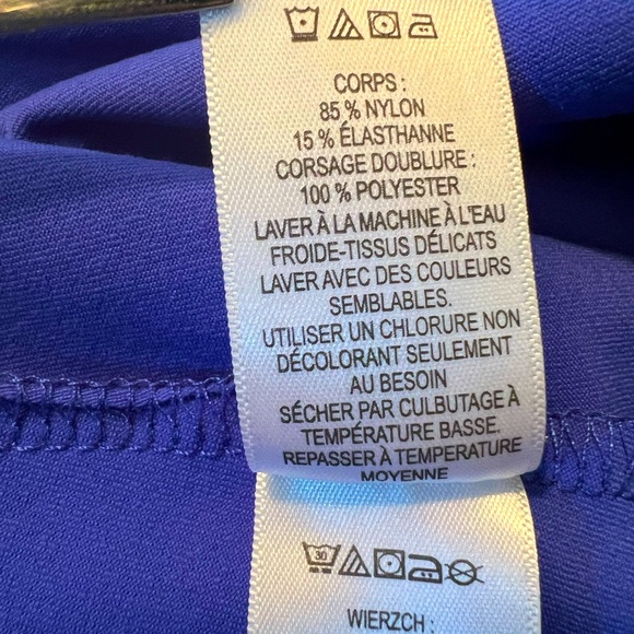 Cynthia Rowley  Size M  EUC Blue Nylon Stretch Sleeveless Knee Length Dress - Picture 10 of 10